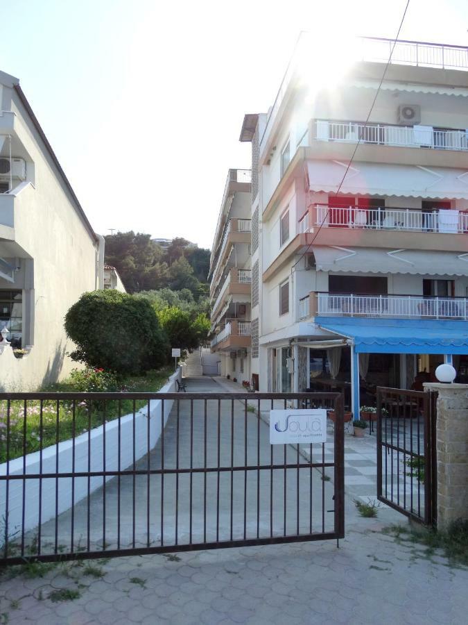 Voula Seaside Apartments Kallithea  ภายนอก รูปภาพ